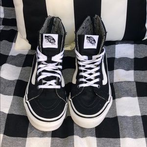 Women’s Vans Premium SK8-Hi Size 6